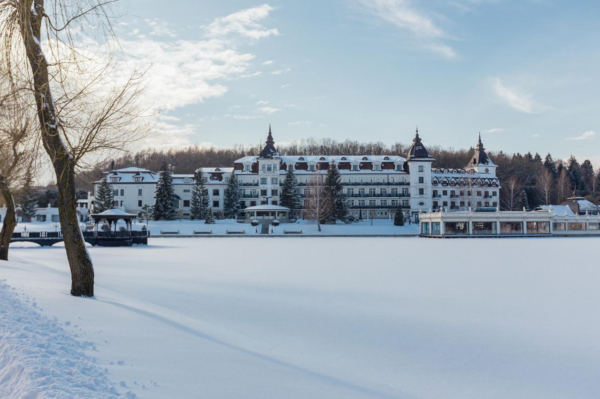 Edem Resort Medical & Spa Strelki  외부 사진